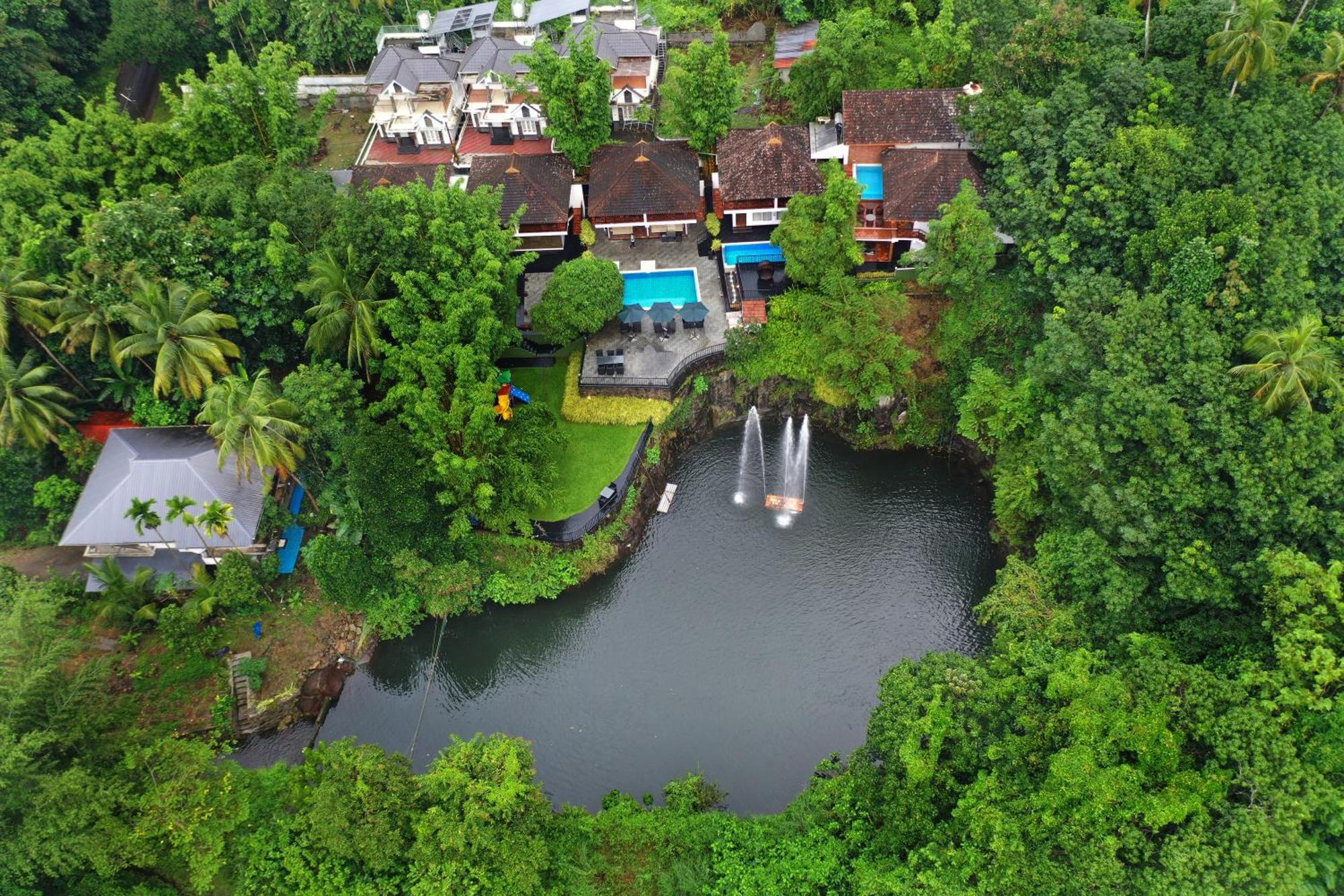 Athirapally Green Trees Athirappilly Exterior foto